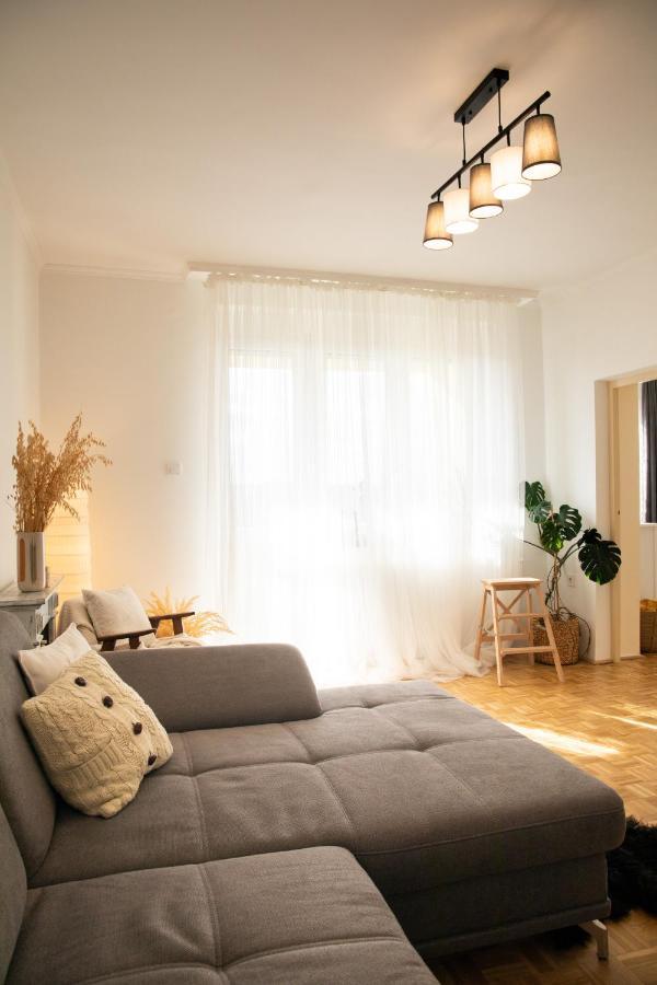 Firpo Apartman Eger Exterior foto